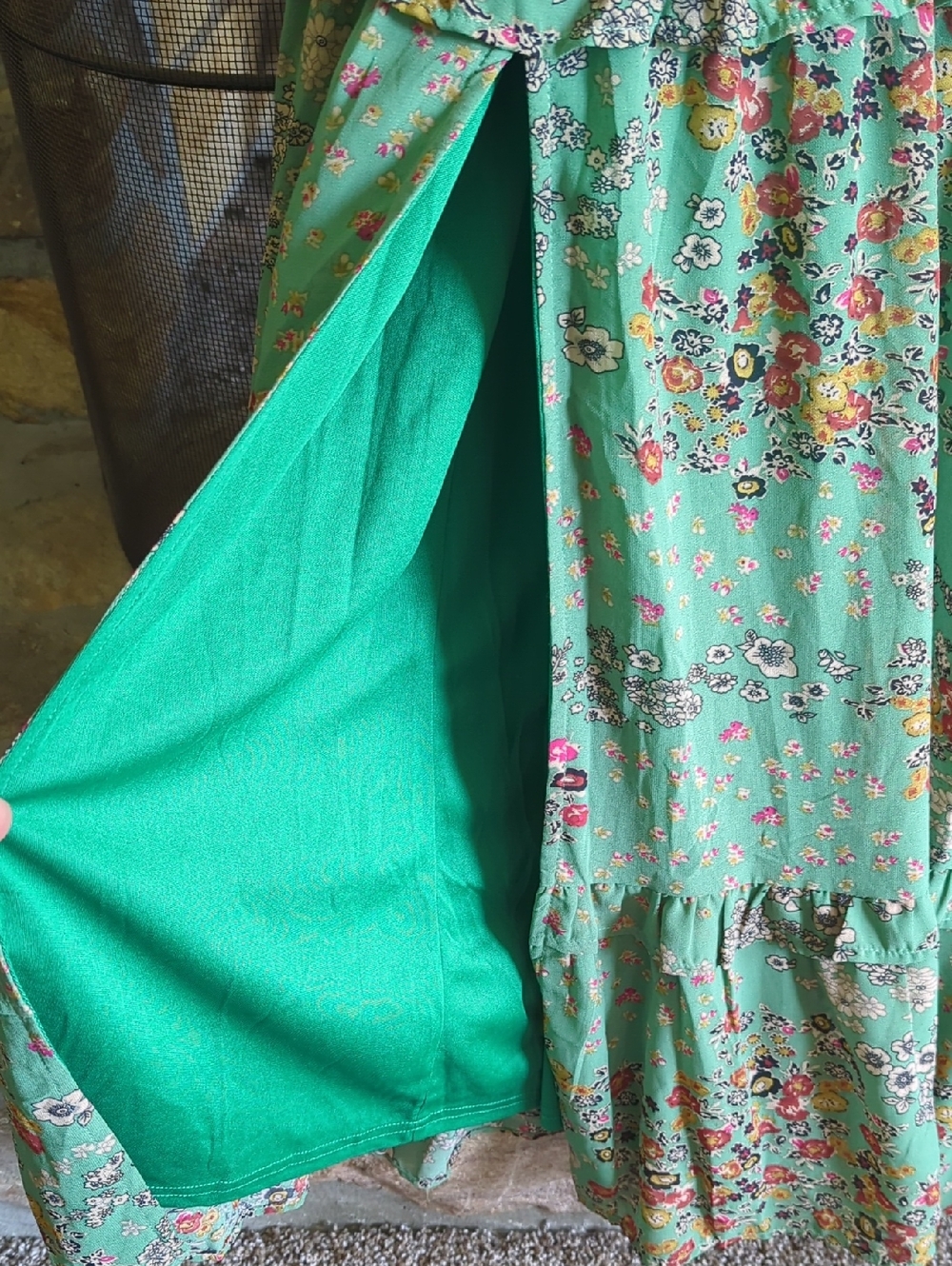 Baltic Born Bowman Deep V Green Floral Maxi Dress NWT - Picture 8 of 11